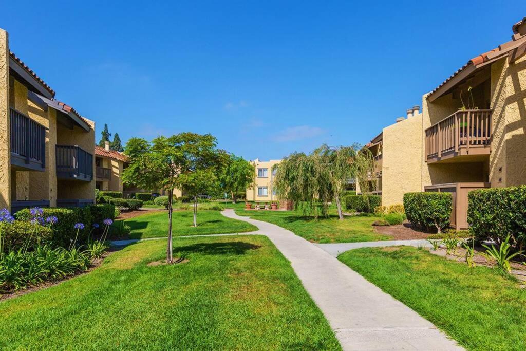 Departamento Completo En San Diego Hablamos Espanol Eksteriør bilde
